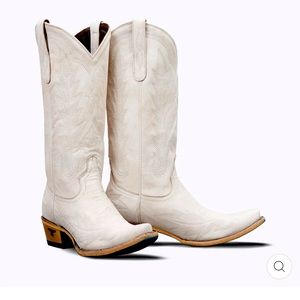 Lane Crackle Boots